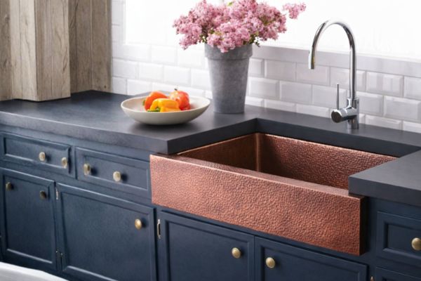 farmhouse kitchen sink